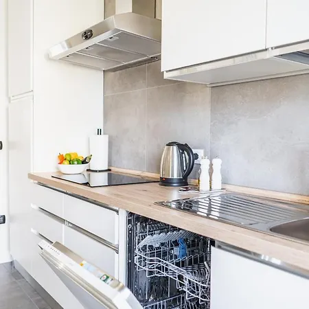 Outdooredo Garda Apartment
